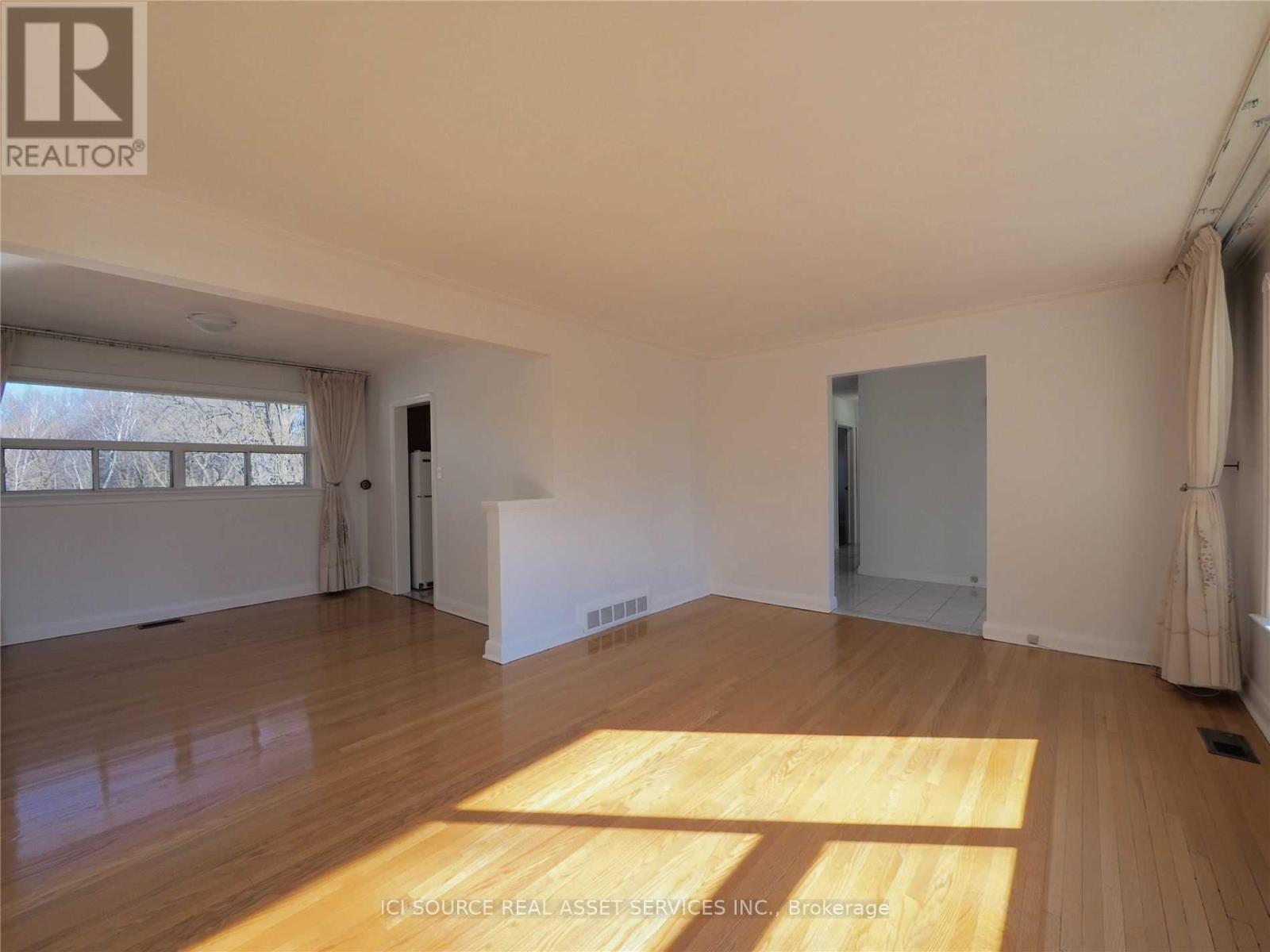 4380 Lawrence Avenue E, Toronto, Ontario  M1E 2T3 - Photo 10 - E12580036