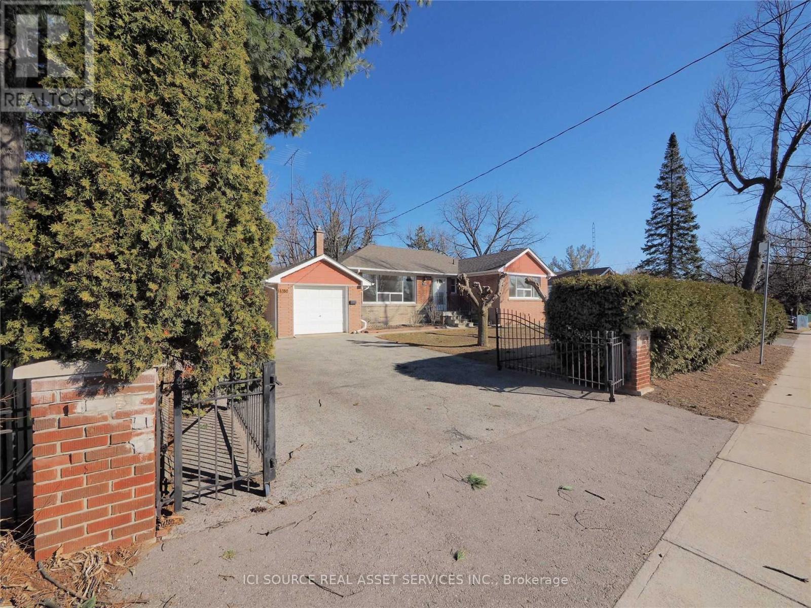 4380 Lawrence Avenue E, Toronto, Ontario  M1E 2T3 - Photo 4 - E12580036