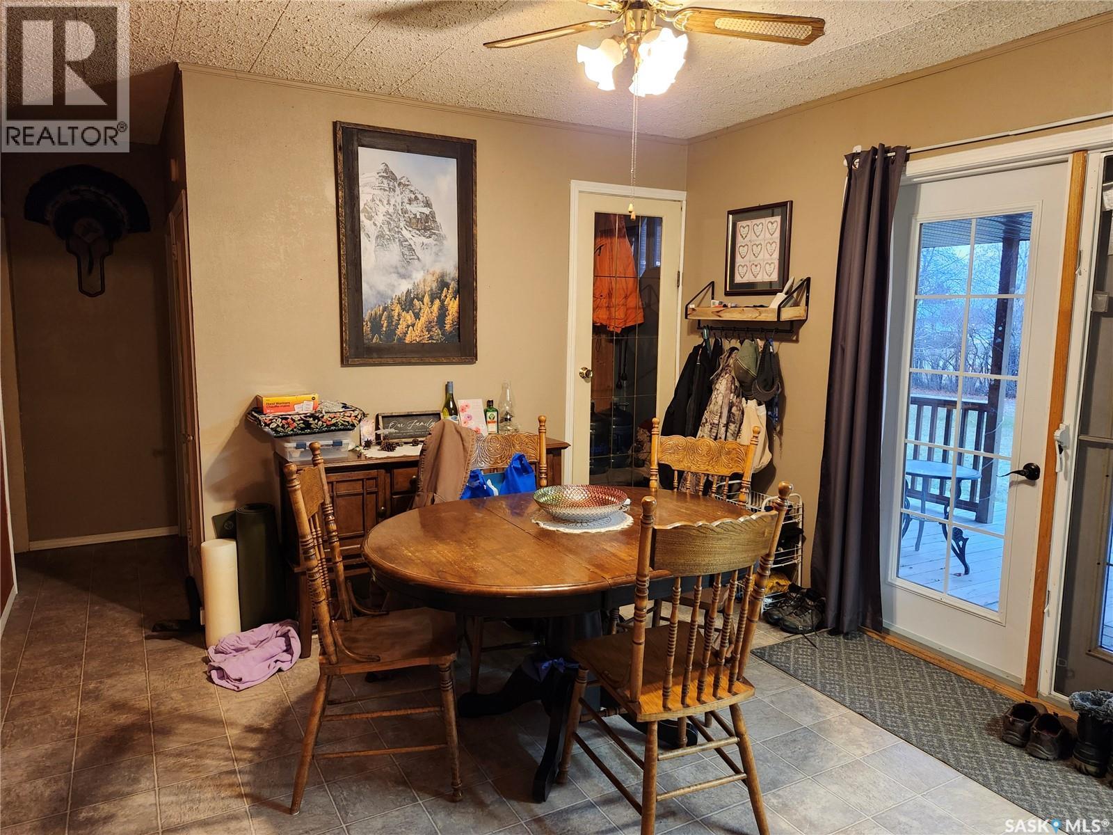 610 3rd Avenue, Esterhazy, Saskatchewan  S0A 0X0 - Photo 17 - SK024742