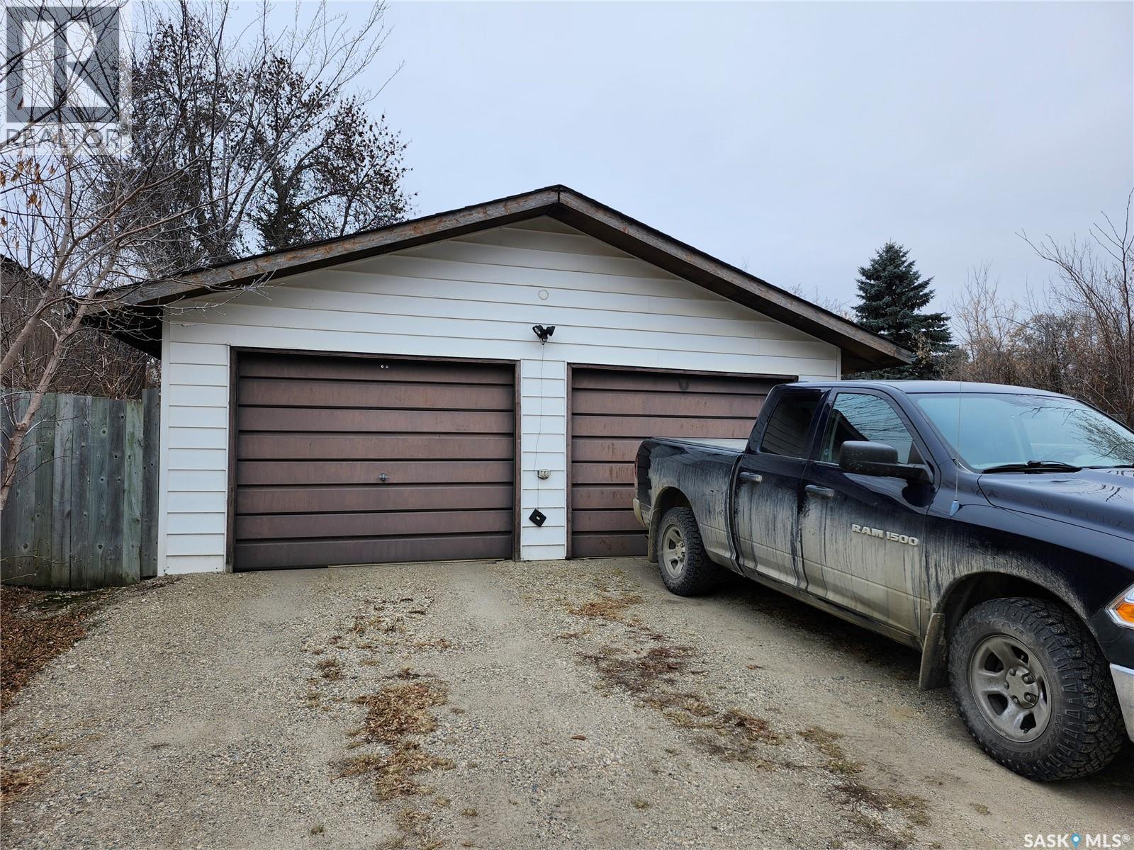 610 3rd Avenue, Esterhazy, Saskatchewan  S0A 0X0 - Photo 23 - SK024742