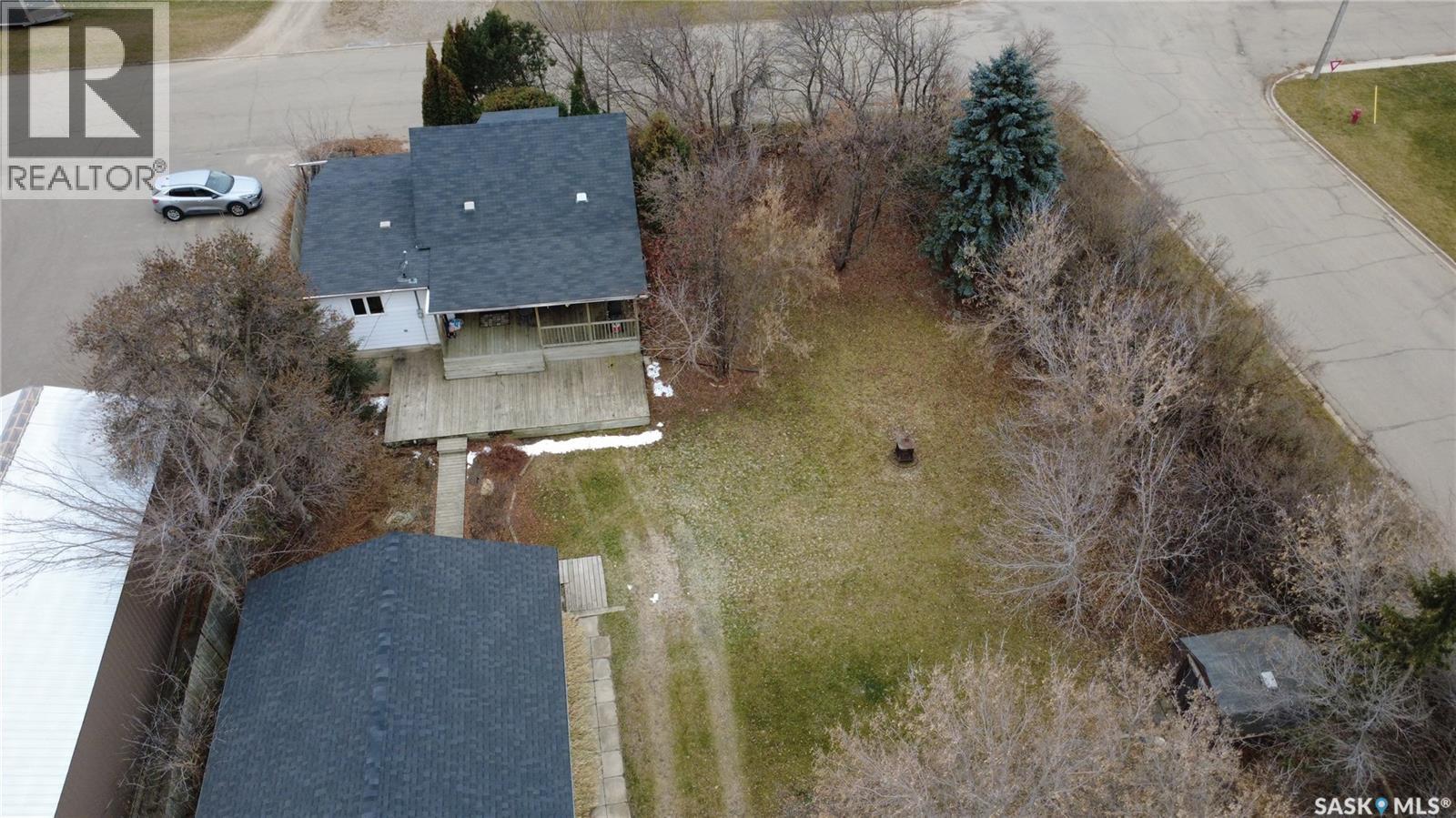 610 3rd Avenue, Esterhazy, Saskatchewan  S0A 0X0 - Photo 9 - SK024742