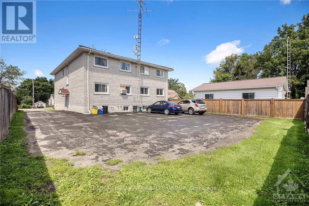 52 Halton Street, Perth, Ontario  K7H 2C6 - Photo 16 - X12579252