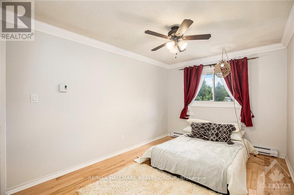 52 Halton Street, Perth, Ontario  K7H 2C6 - Photo 10 - X12579252