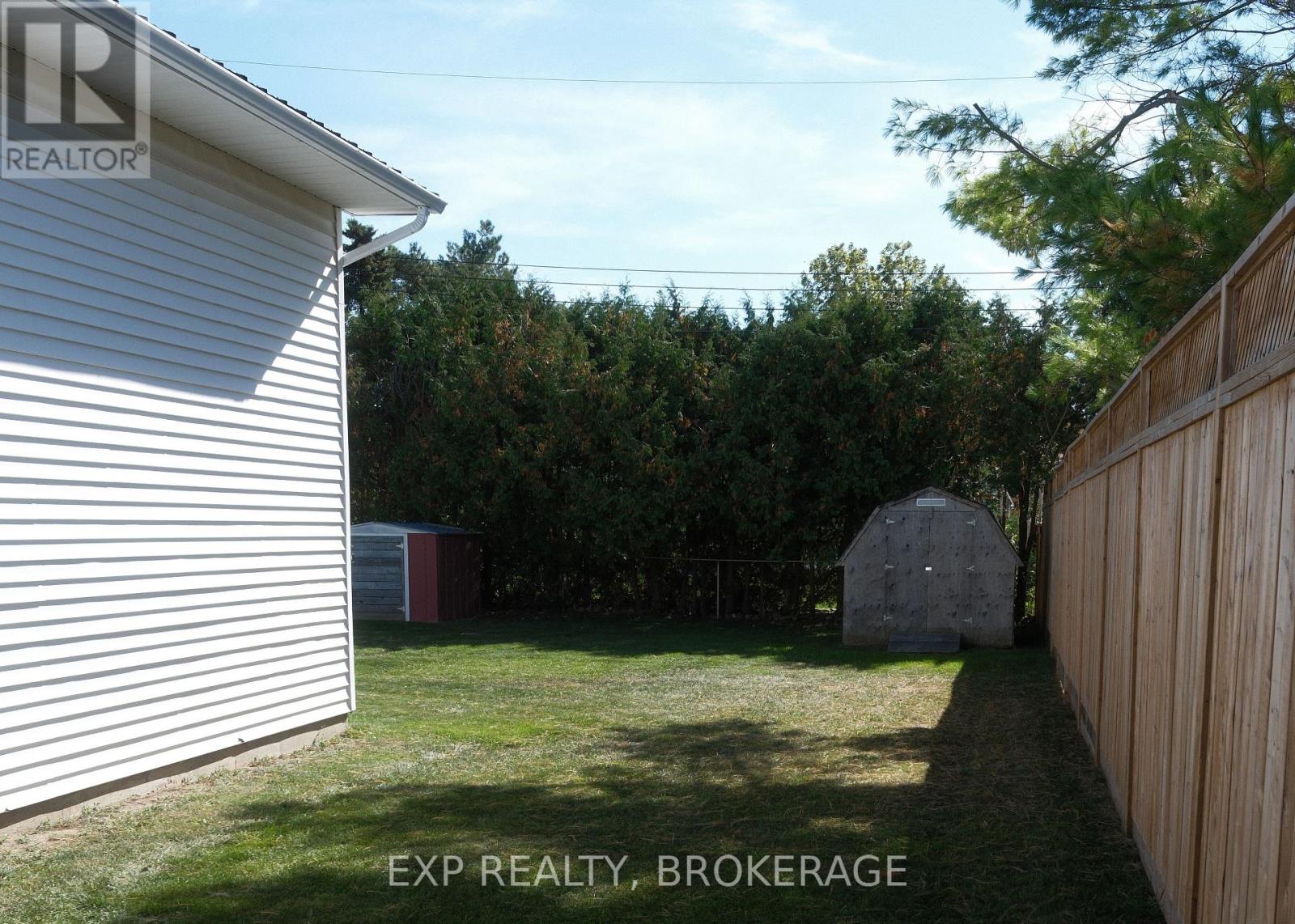 355 Forsyth Street, Gananoque, Ontario  K7G 3B4 - Photo 16 - X12580148
