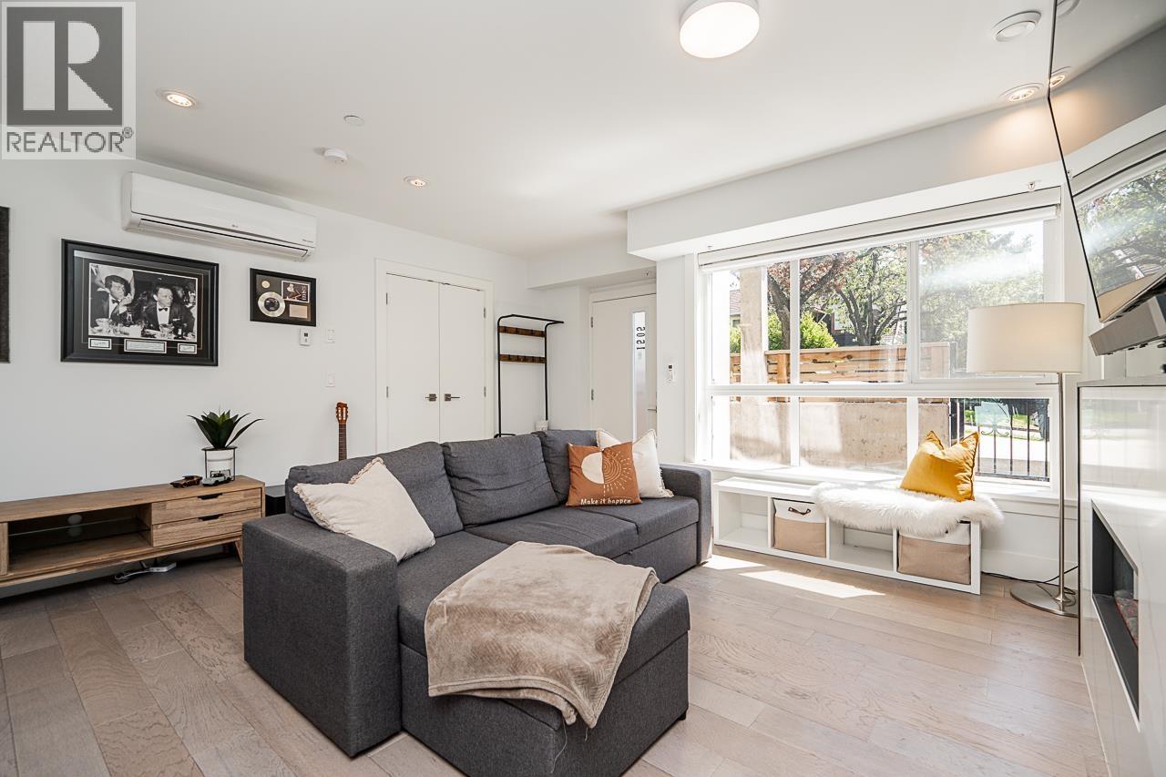 1505 W 60th Avenue, Vancouver, British Columbia  V6P 2A4 - Photo 5 - R3070103