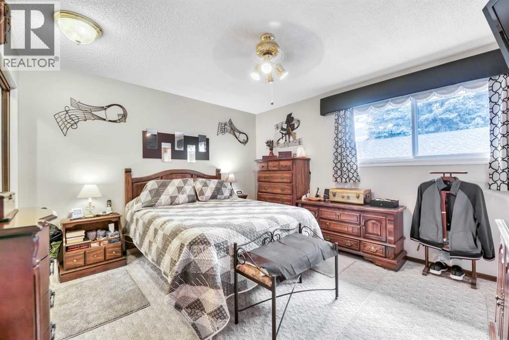 12519 Cannington Way Sw, Calgary, Alberta  T2W 1T9 - Photo 18 - A2272554