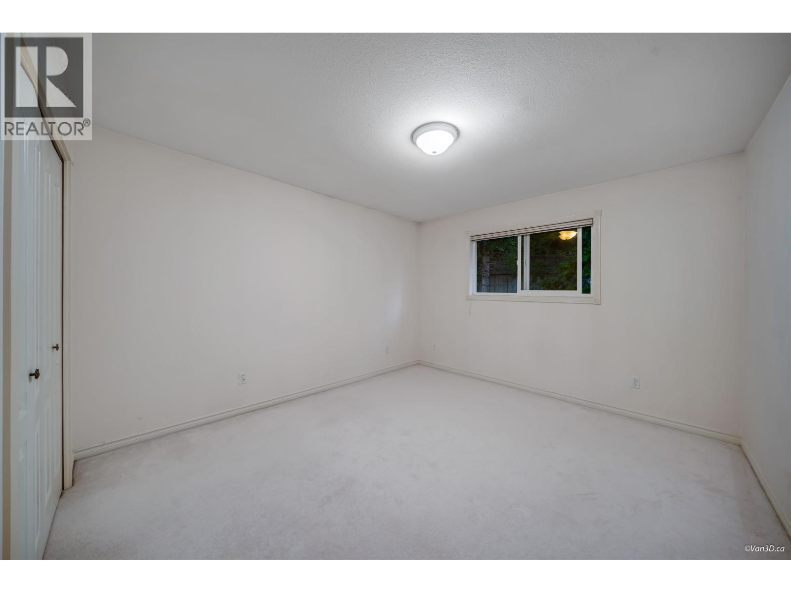 2599 Diamond Crescent, Coquitlam, British Columbia  V3E 2Z3 - Photo 13 - R3070271