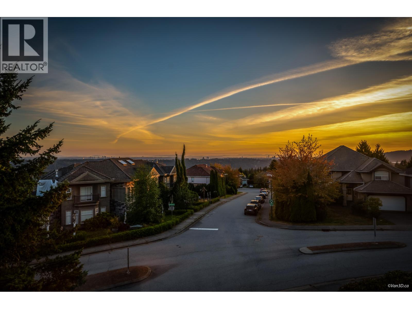 2599 Diamond Crescent, Coquitlam, British Columbia  V3E 2Z3 - Photo 3 - R3070271