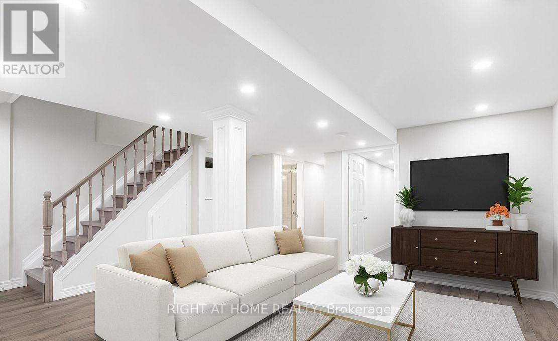 7049 Graydon Court, Mississauga, Ontario  L5N 7H4 - Photo 13 - W12580040