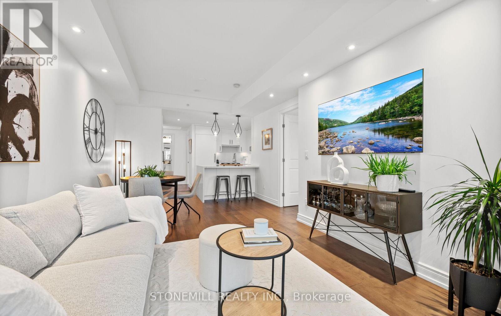 523 - 3500 Lakeshore Road W, Oakville, Ontario  L6L 0B4 - Photo 13 - W12580056