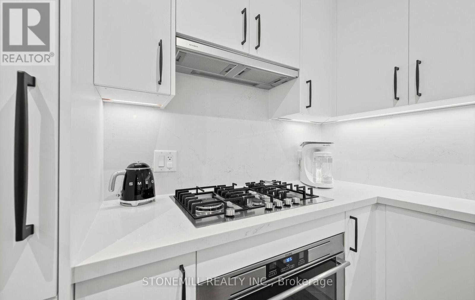 523 - 3500 Lakeshore Road W, Oakville, Ontario  L6L 0B4 - Photo 20 - W12580056