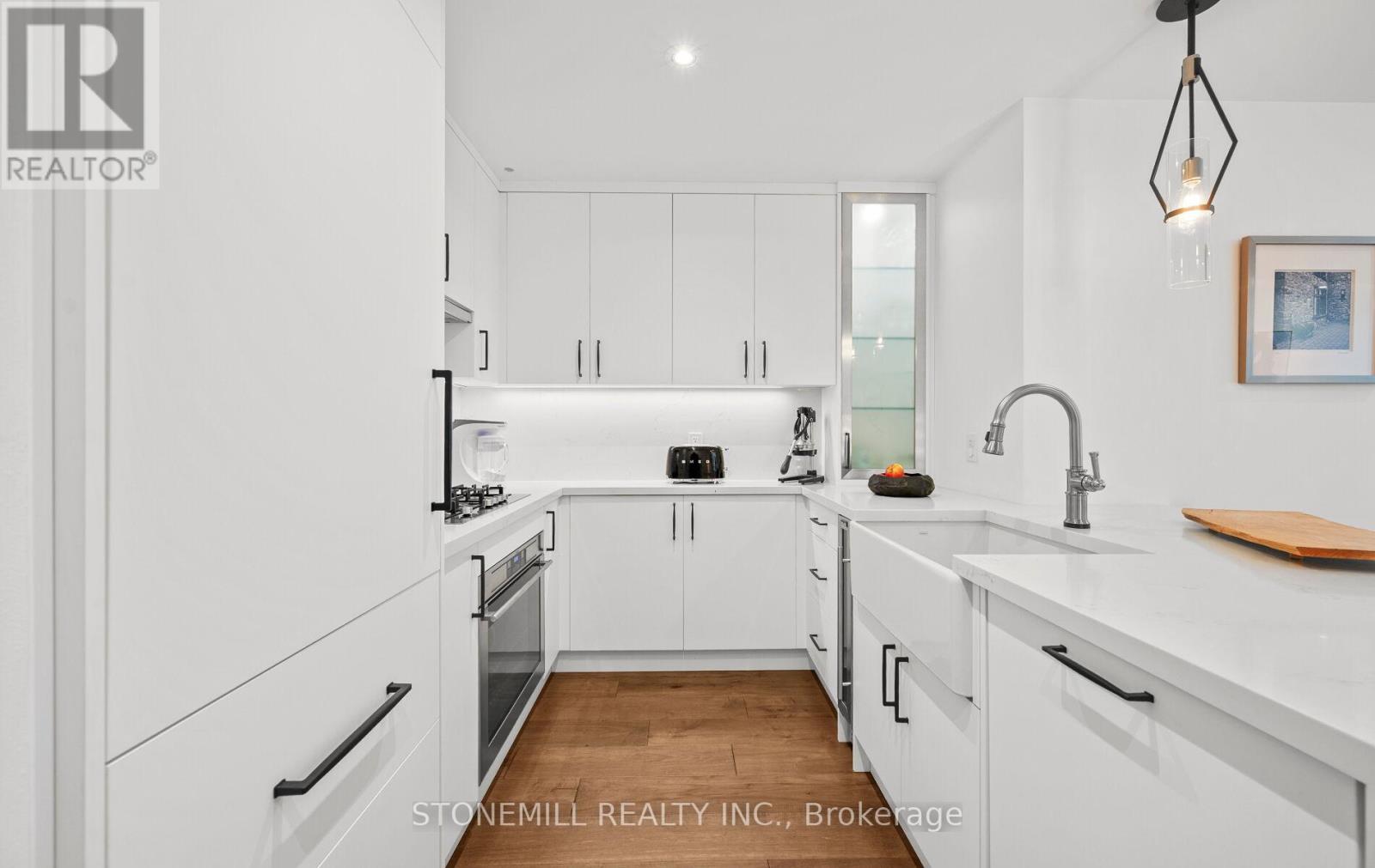 523 - 3500 Lakeshore Road W, Oakville, Ontario  L6L 0B4 - Photo 24 - W12580056