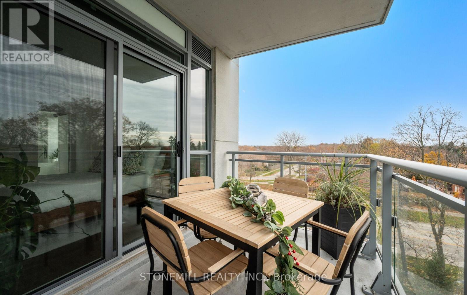 523 - 3500 Lakeshore Road W, Oakville, Ontario  L6L 0B4 - Photo 37 - W12580056