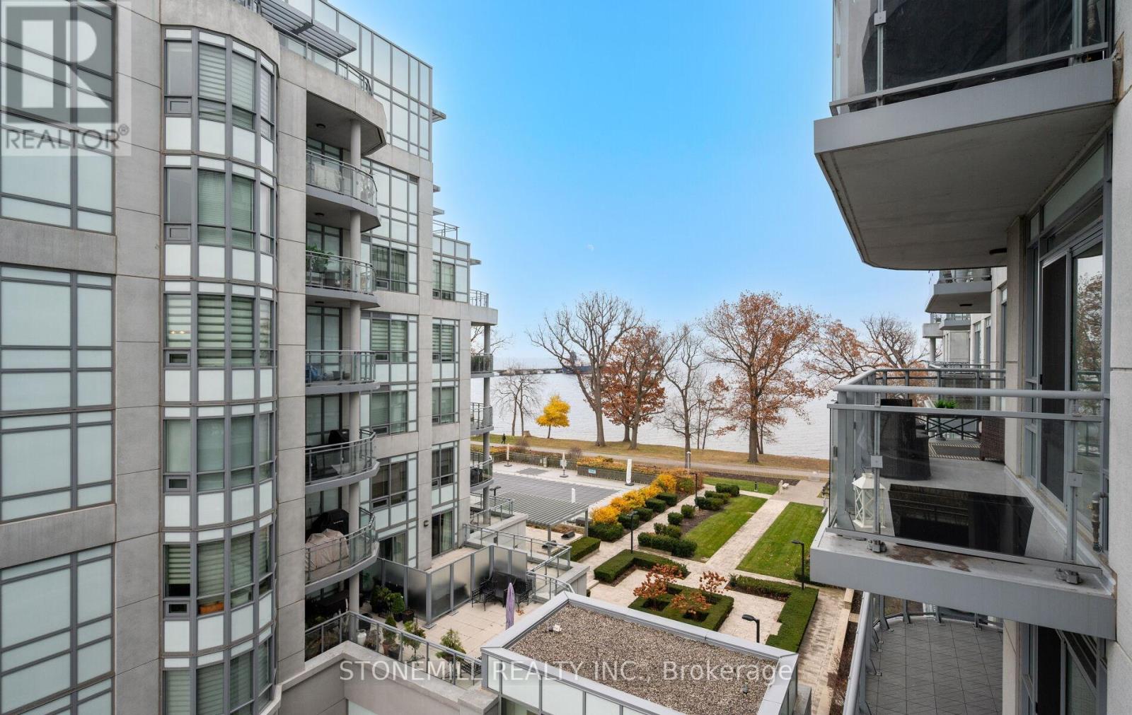 523 - 3500 Lakeshore Road W, Oakville, Ontario  L6L 0B4 - Photo 38 - W12580056