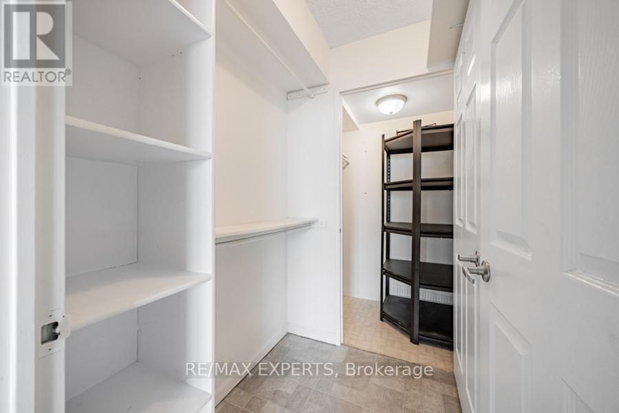 12 Laurelcrest Street, Brampton, Ontario  L6S 5Y4 - Photo 15 - W12580062