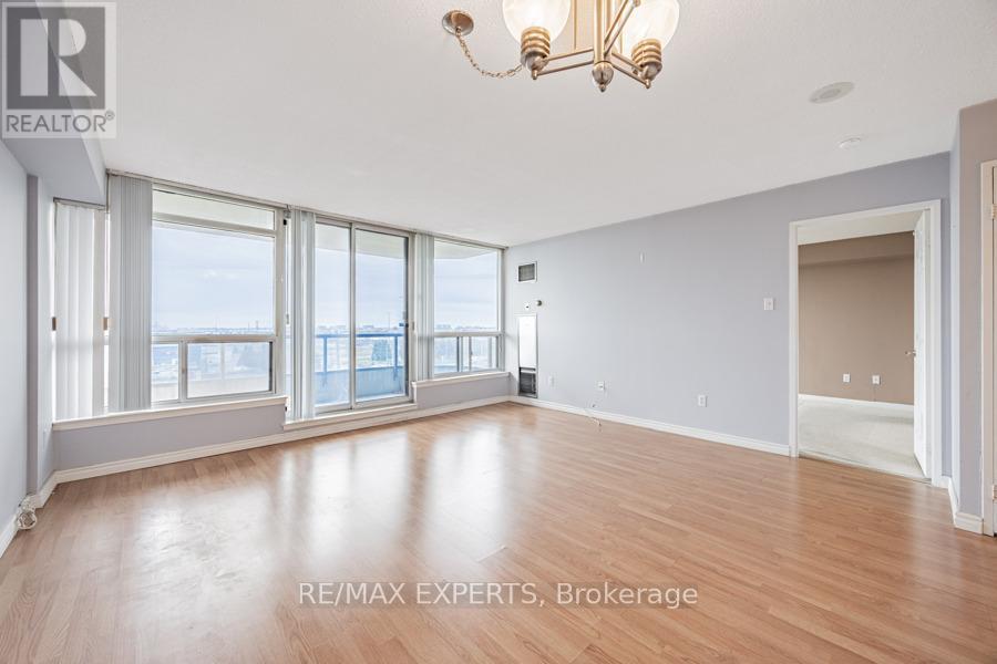 12 Laurelcrest Street, Brampton, Ontario  L6S 5Y4 - Photo 16 - W12580062