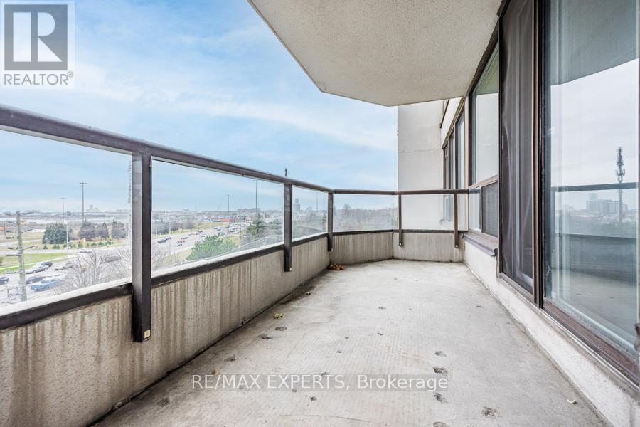 12 Laurelcrest Street, Brampton, Ontario  L6S 5Y4 - Photo 21 - W12580062