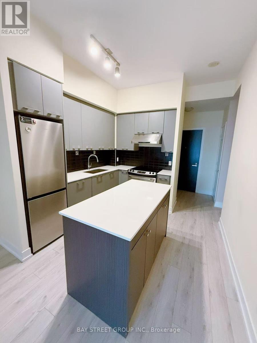 241 - 9471 Yonge Street, Richmond Hill, Ontario  L4C 1V4 - Photo 2 - N12486502