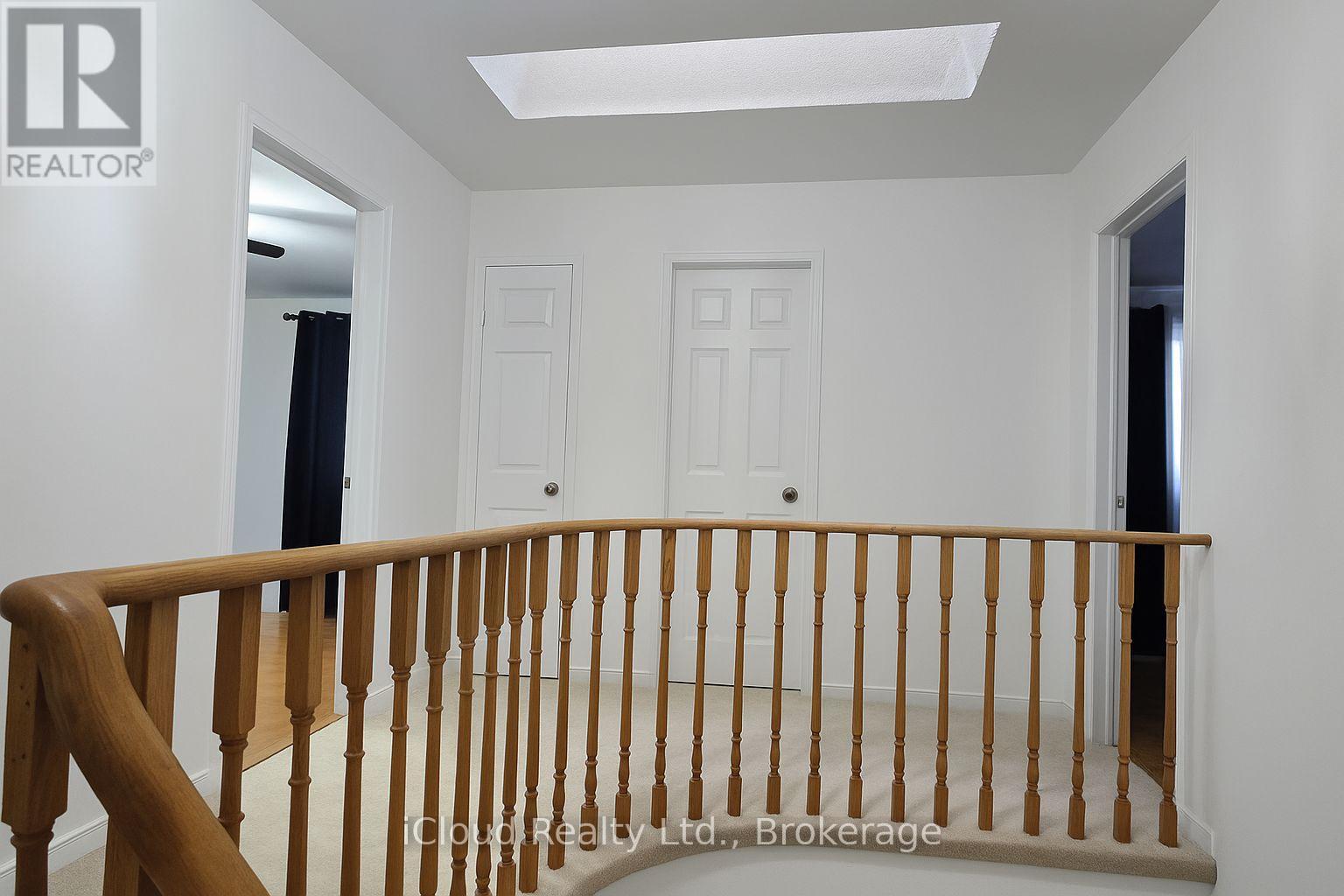 87 O'connor Crescent S, Richmond Hill (North Richvale), Ontario  L4C 7N9 - Photo 10 - N12549648