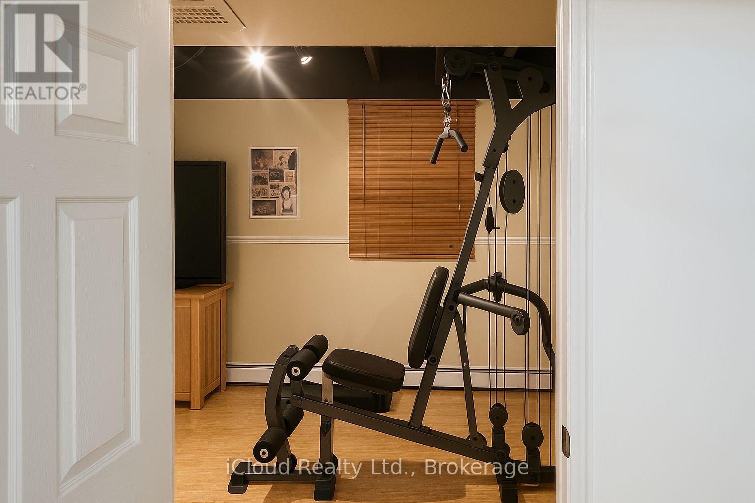 87 O'connor Crescent S, Richmond Hill (North Richvale), Ontario  L4C 7N9 - Photo 24 - N12549648