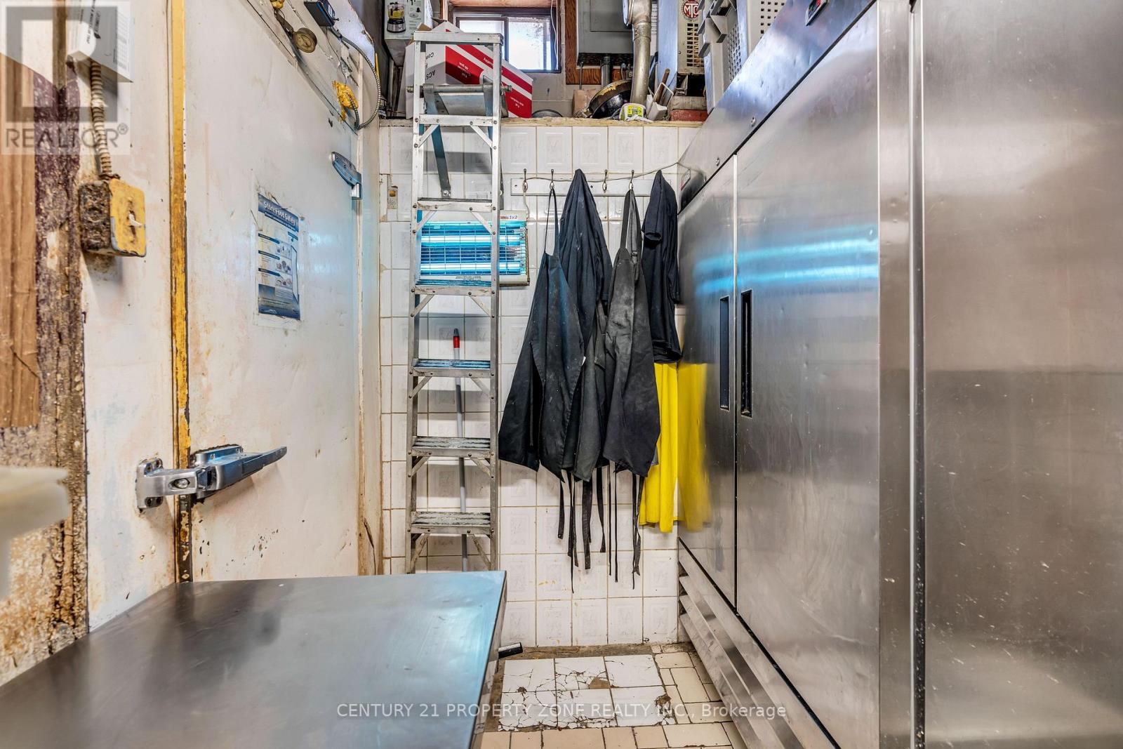 6 - 5130 Dixie Road S, Mississauga, Ontario  L4W 4K2 - Photo 30 - W12142529