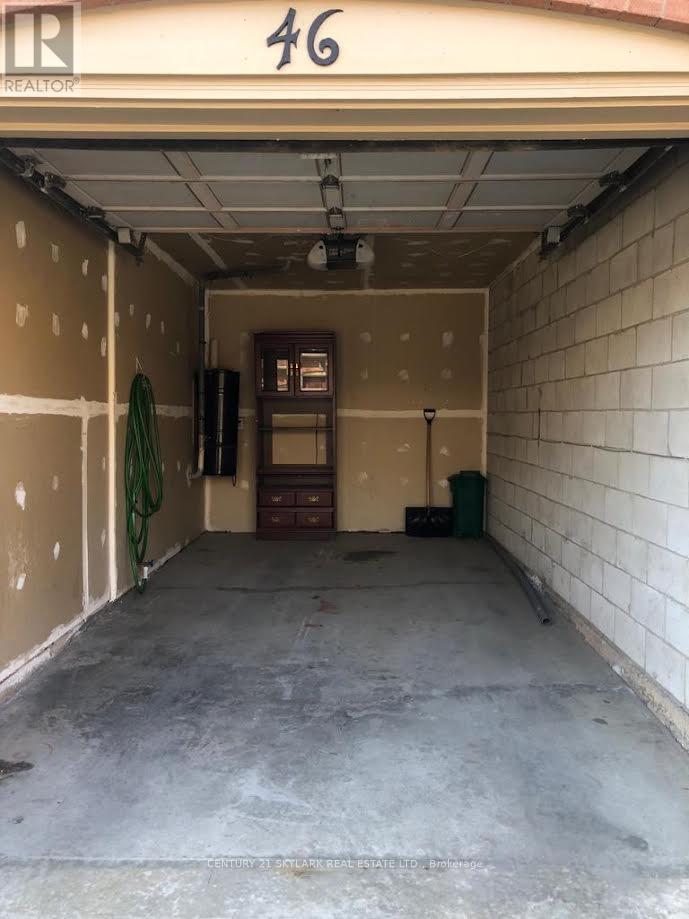 46 - 5950 Glen Erin Drive, Mississauga, Ontario  L5M 6J1 - Photo 2 - W12416224