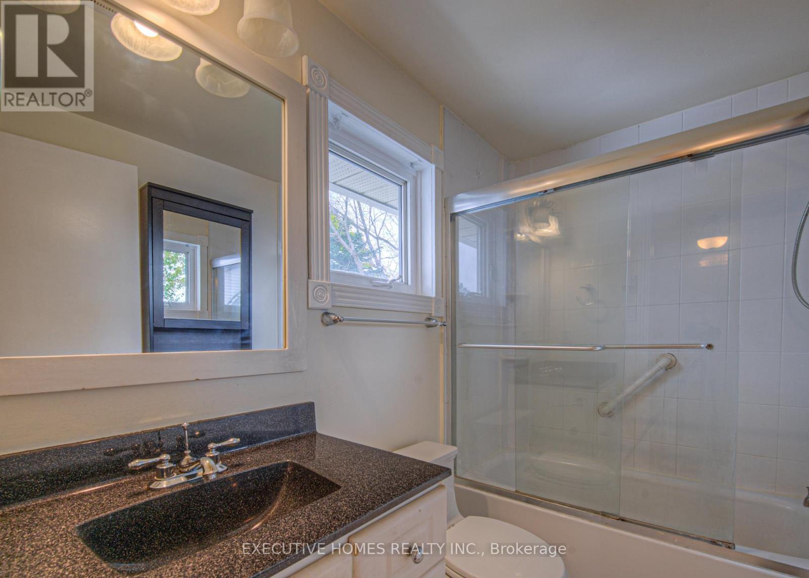 595 Preston Parkway, Cambridge, Ontario  N3H 5J9 - Photo 22 - X12309920