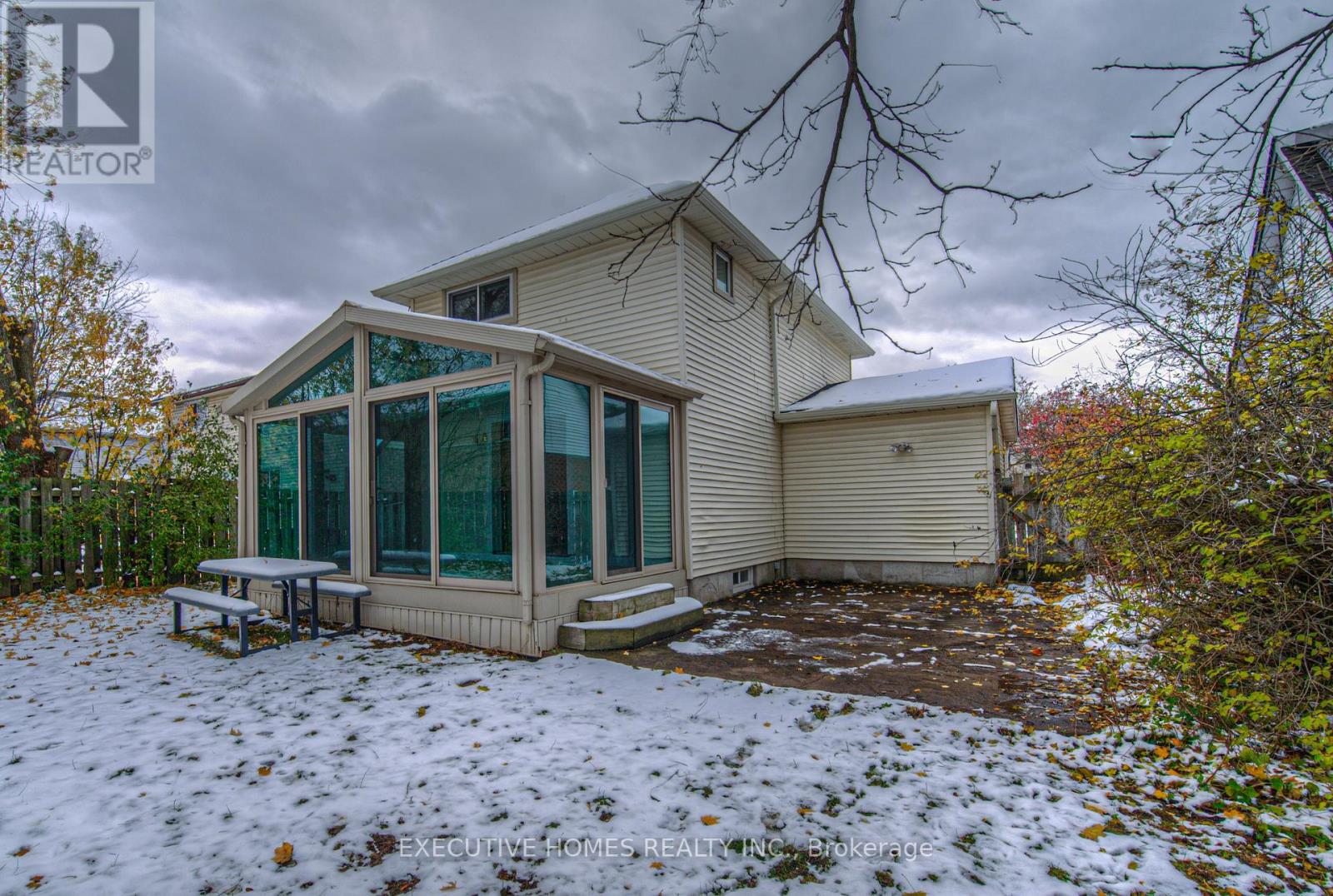 595 Preston Parkway, Cambridge, Ontario  N3H 5J9 - Photo 36 - X12309920