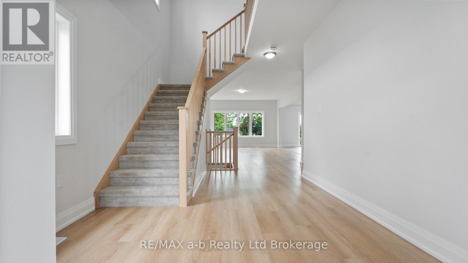 107 Cayley Street, Norwich, Ontario N0J 1P0 - Photo 3 - X12580136