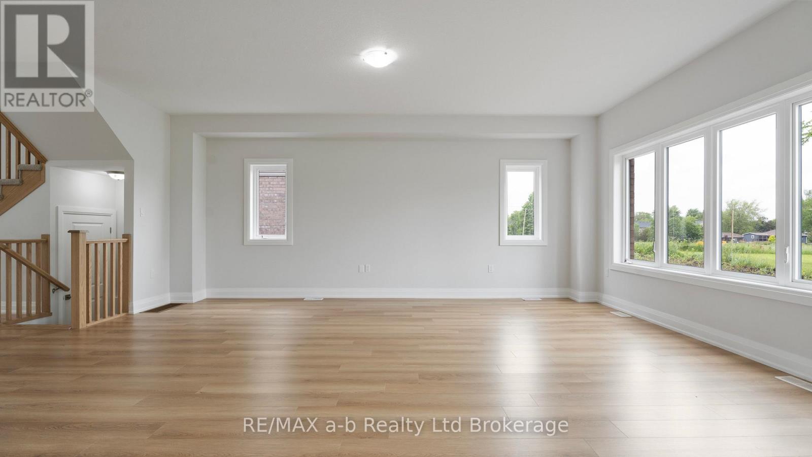 107 Cayley Street, Norwich, Ontario N0J 1P0 - Photo 5 - X12580136