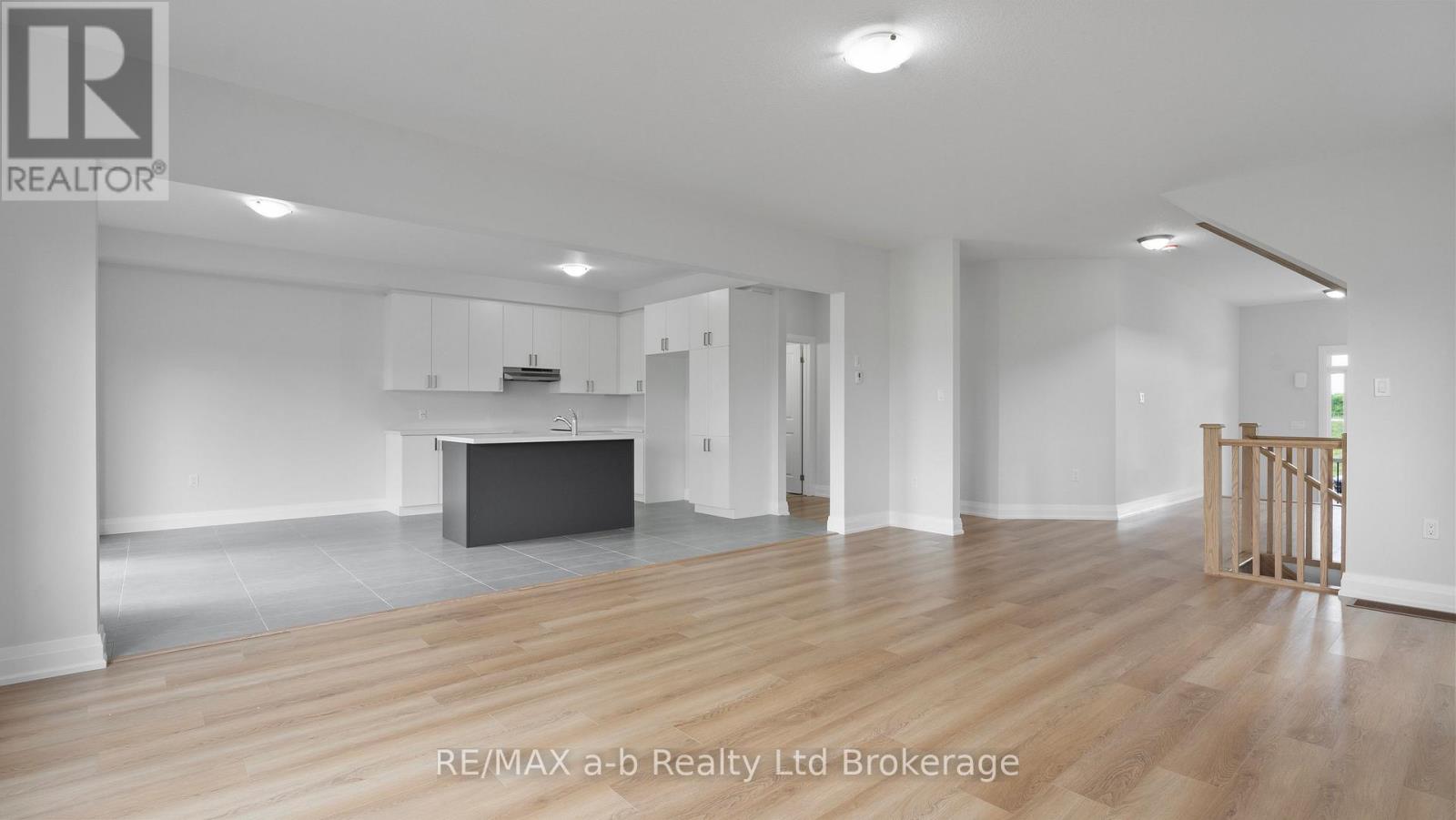 107 Cayley Street, Norwich, Ontario N0J 1P0 - Photo 6 - X12580136