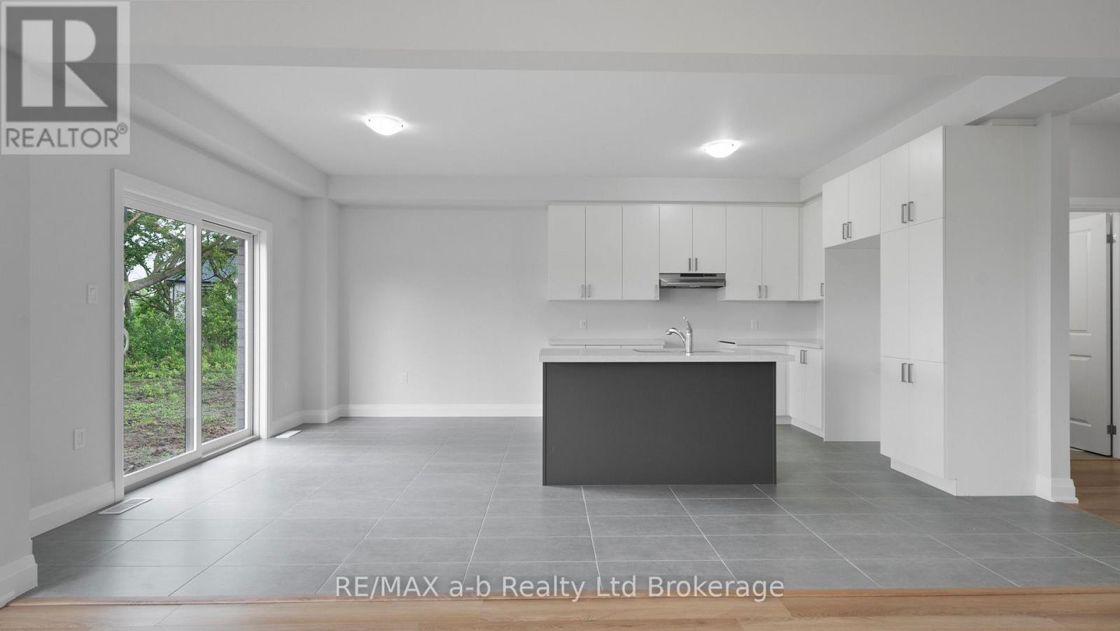 107 Cayley Street, Norwich, Ontario N0J 1P0 - Photo 7 - X12580136