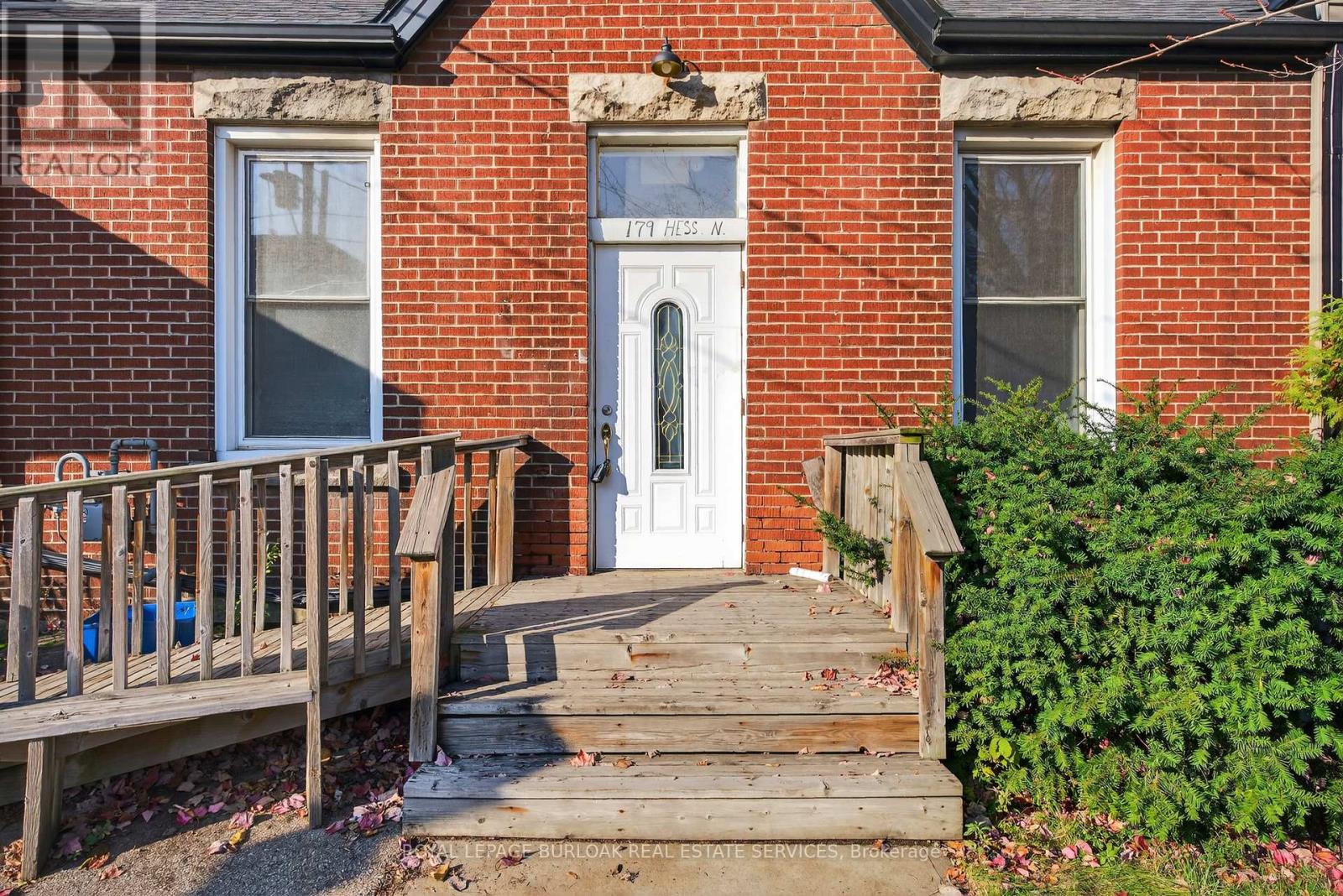 179 Hess Street N, Hamilton, Ontario  L8R 2T1 - Photo 4 - X12580050