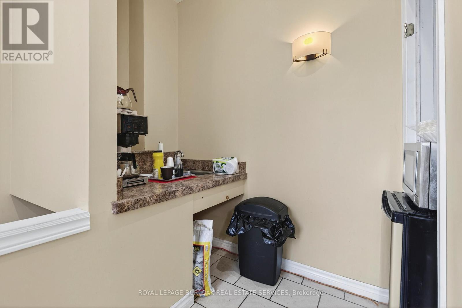 179 Hess Street N, Hamilton, Ontario  L8R 2T1 - Photo 7 - X12580050