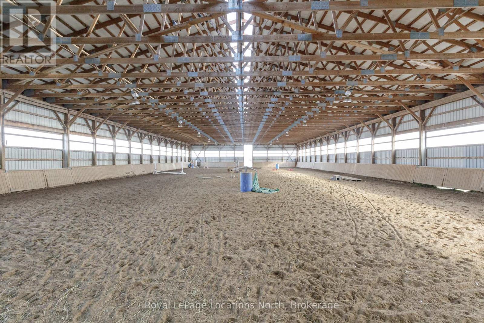 2623 Con 10 N Nottawasaga Road N, Clearview, Ontario L9Y 3Y9 - Photo 34 - S12580202