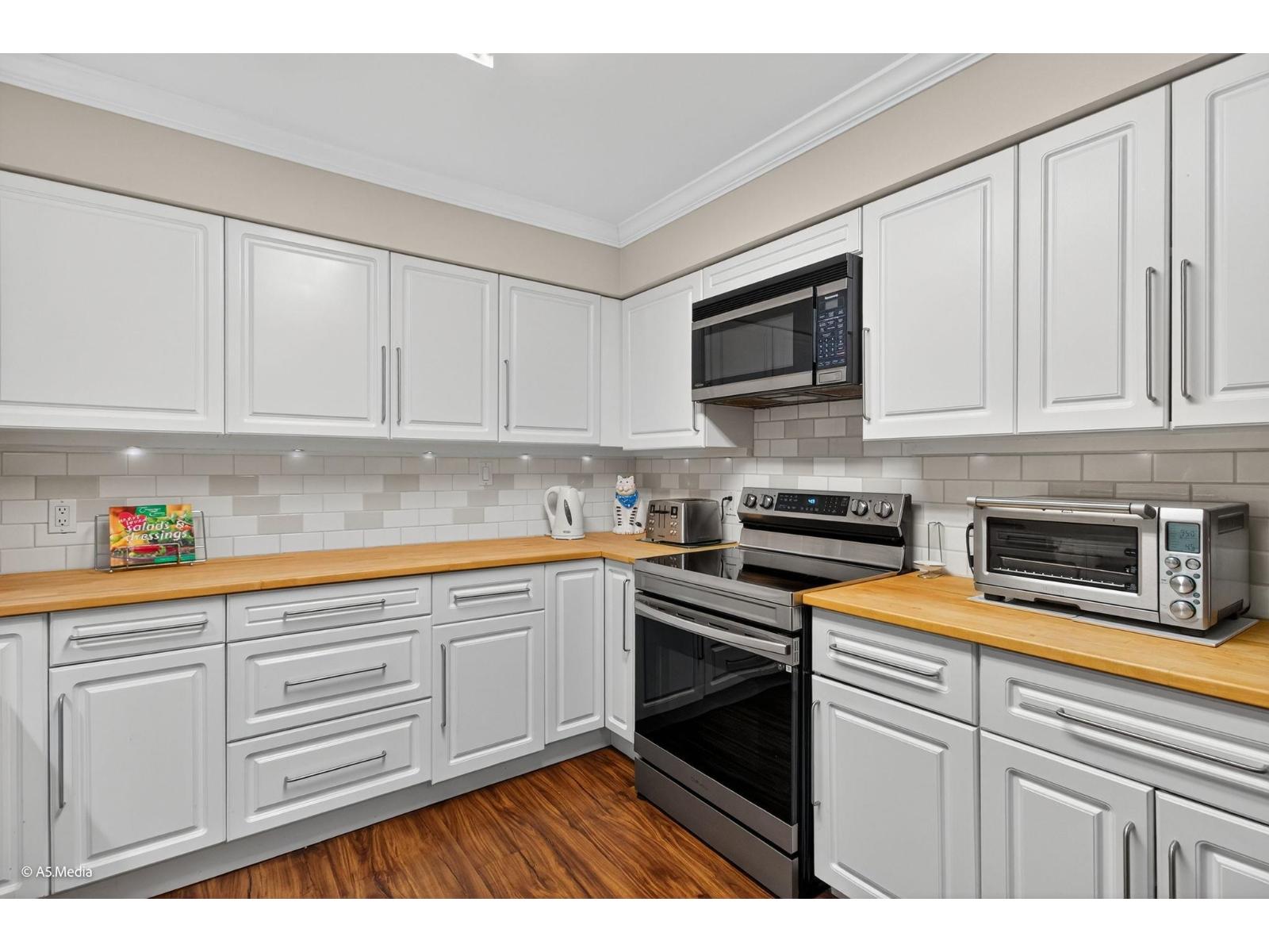 24644 56 Avenue, Langley, British Columbia  V2Z 1C1 - Photo 11 - R3067868