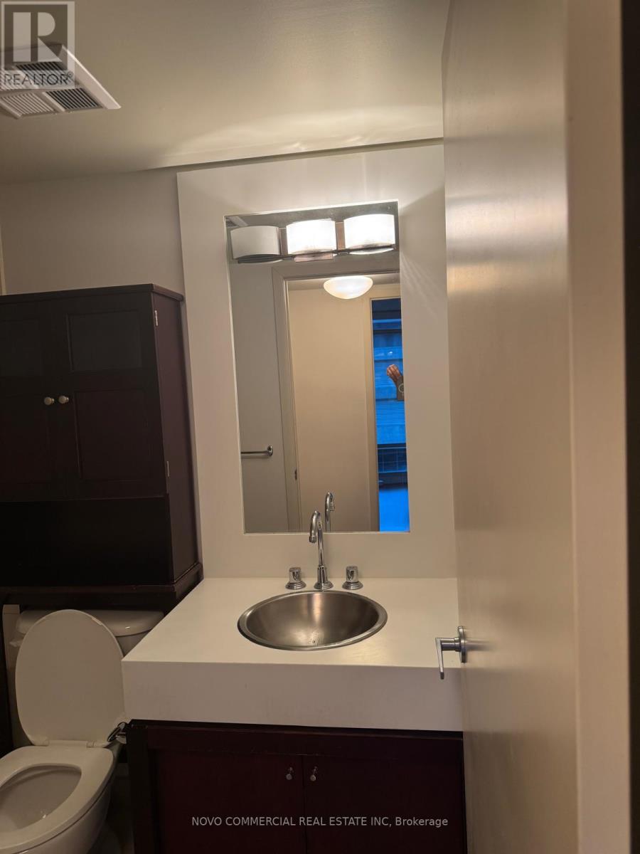 1102 - 81 Navy Wharf Court, Toronto, Ontario  M5V 3S2 - Photo 10 - C12561124