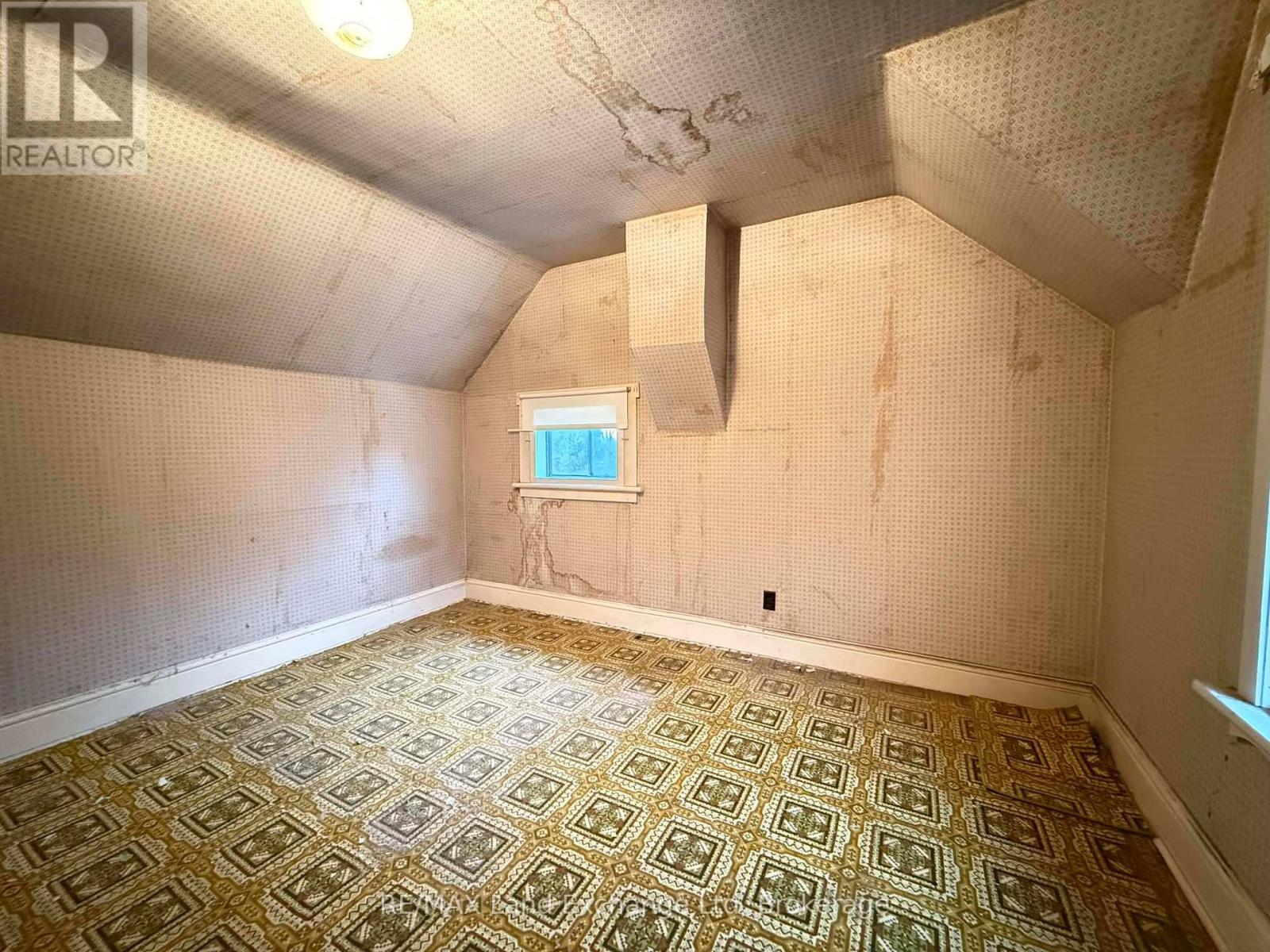 126 Diagonal Road, North Huron, Ontario  N0G 2W0 - Photo 28 - X12580152