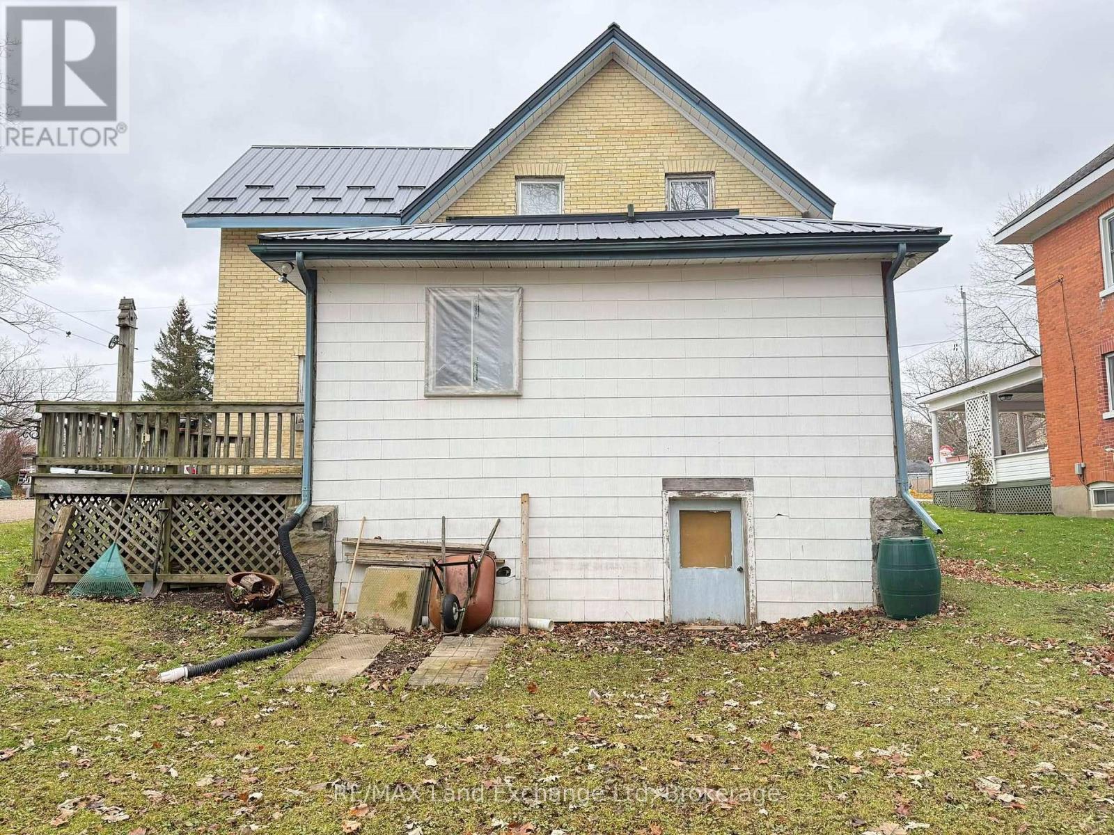 126 Diagonal Road, North Huron, Ontario  N0G 2W0 - Photo 34 - X12580152