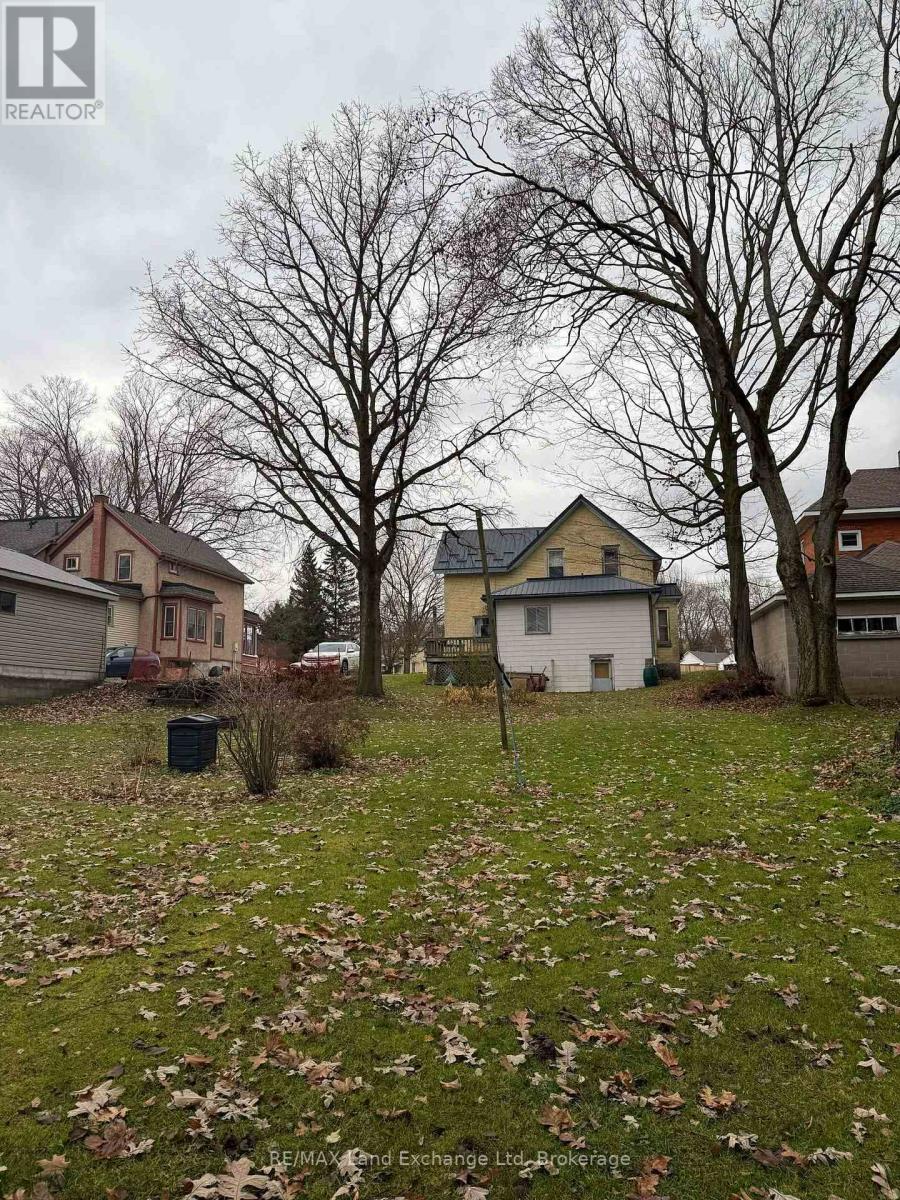 126 Diagonal Road, North Huron, Ontario  N0G 2W0 - Photo 36 - X12580152