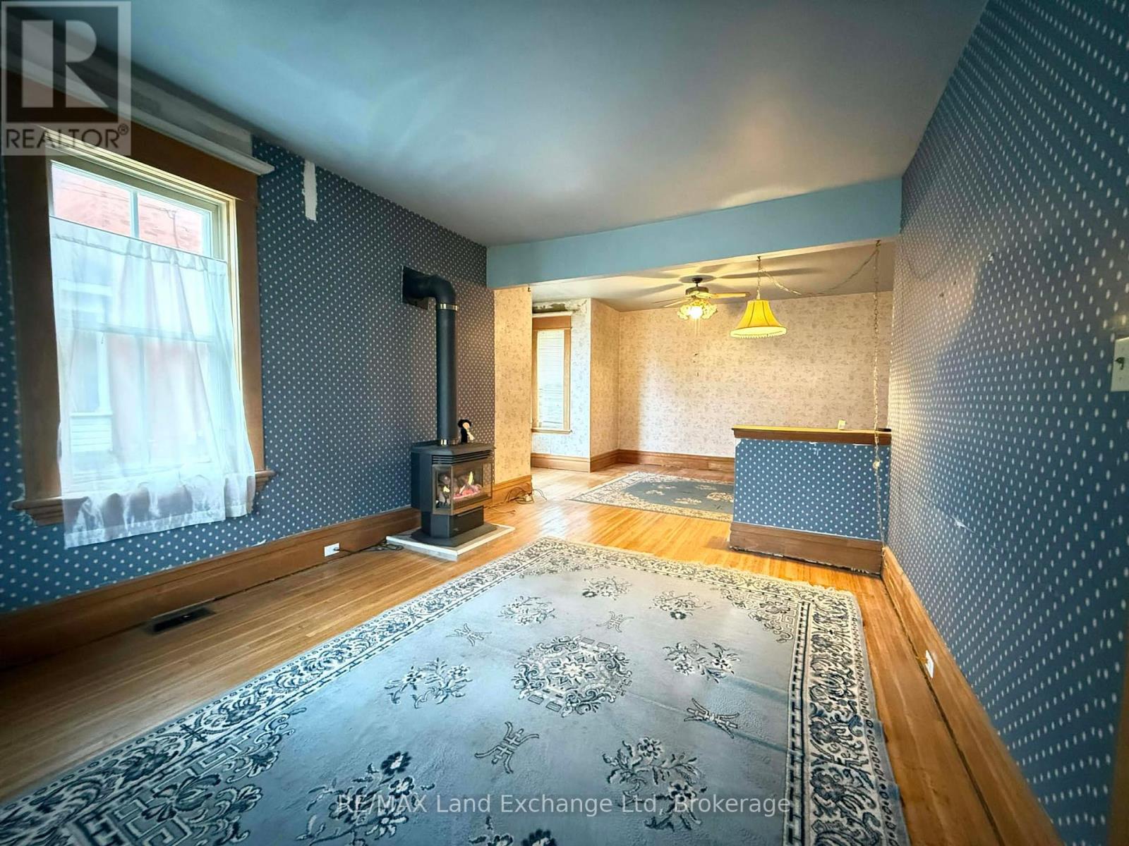 126 Diagonal Road, North Huron, Ontario  N0G 2W0 - Photo 7 - X12580152