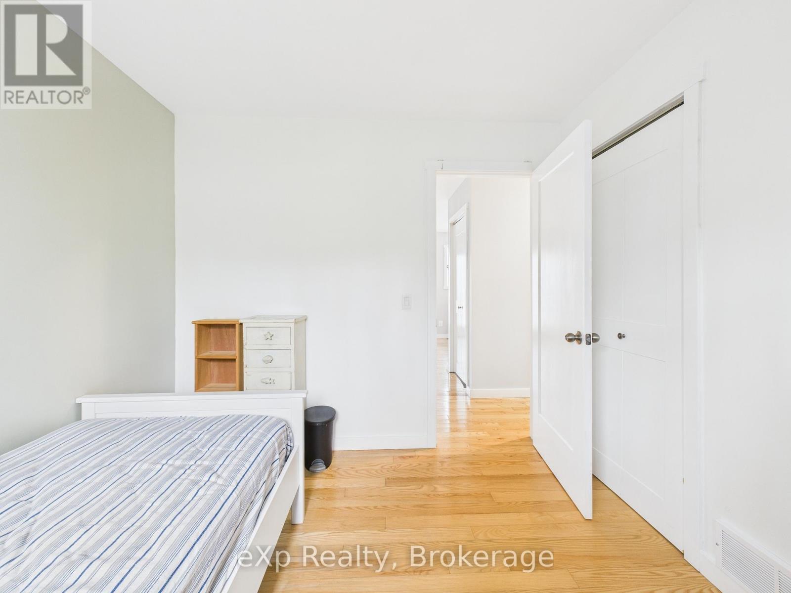 568 Mcnabb Street, Saugeen Shores, Ontario N0H 2L0 - Photo 15 - X12580198