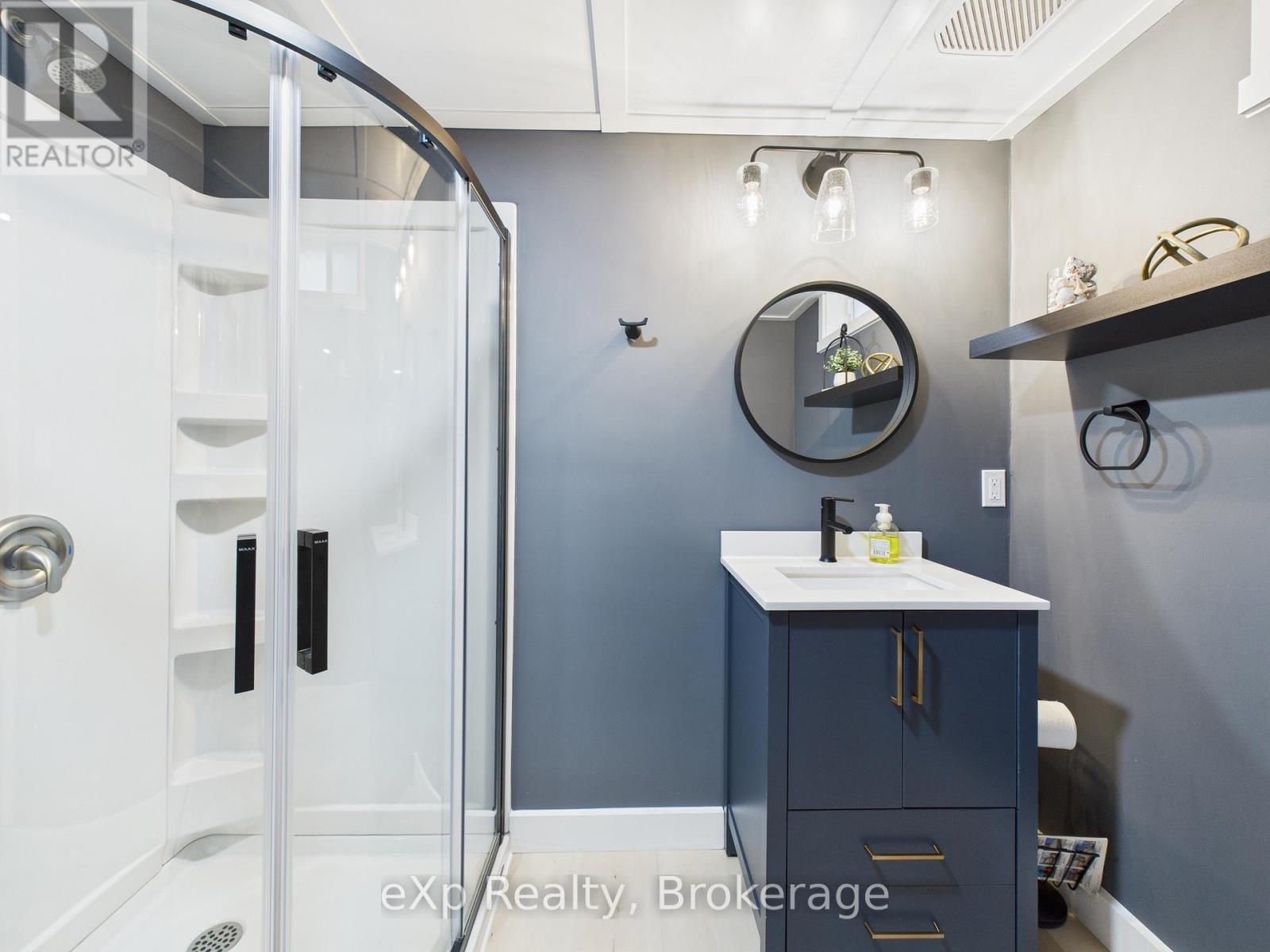 568 Mcnabb Street, Saugeen Shores, Ontario N0H 2L0 - Photo 25 - X12580198