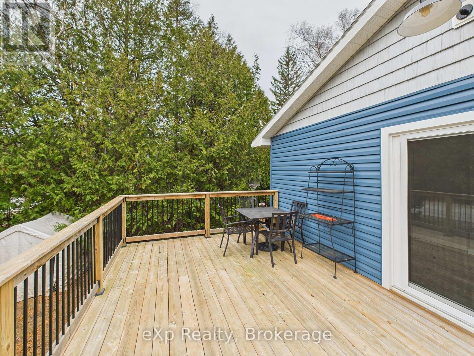 568 Mcnabb Street, Saugeen Shores, Ontario N0H 2L0 - Photo 27 - X12580198