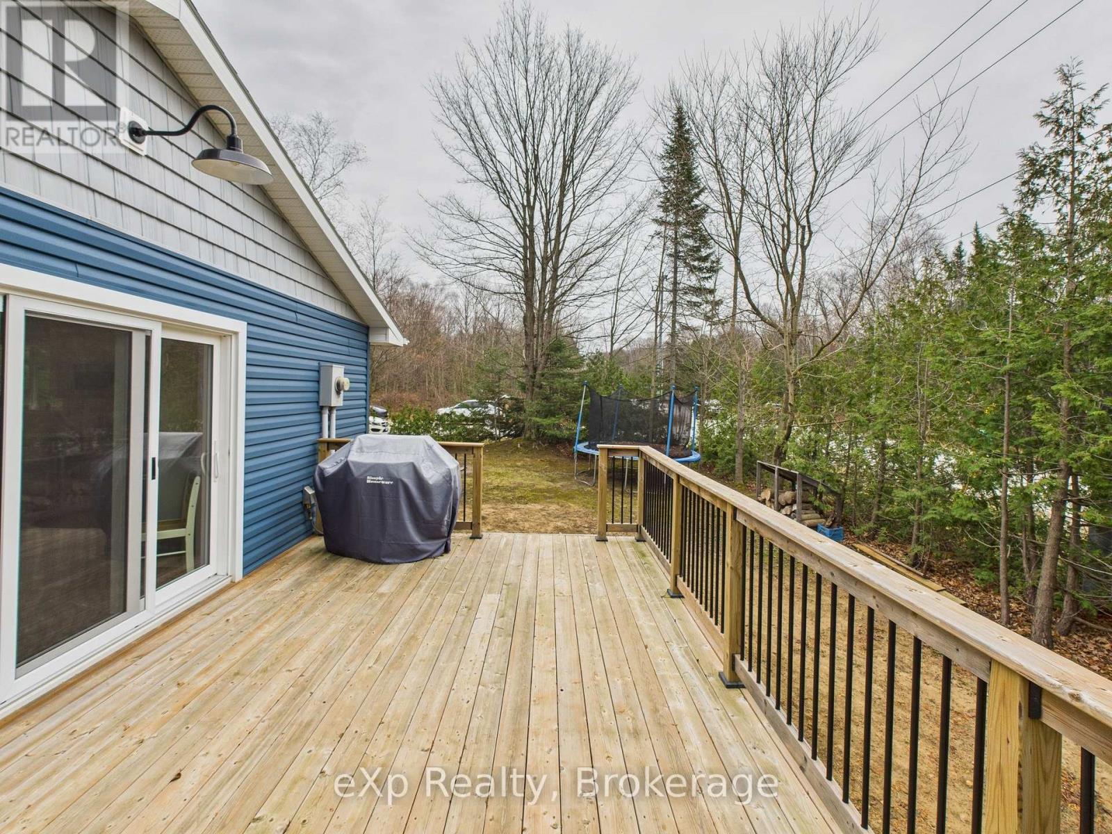 568 Mcnabb Street, Saugeen Shores, Ontario N0H 2L0 - Photo 28 - X12580198