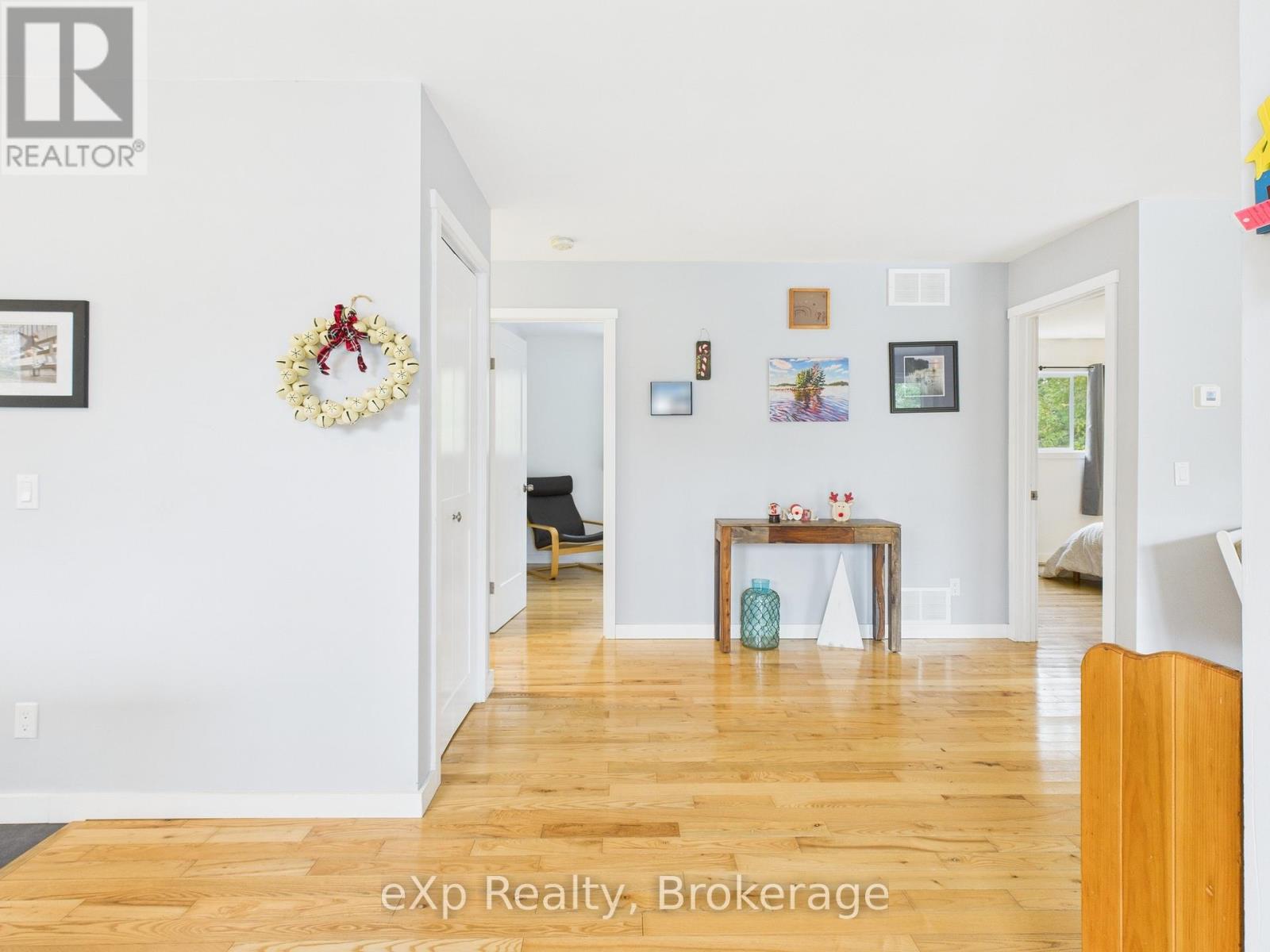 568 Mcnabb Street, Saugeen Shores, Ontario N0H 2L0 - Photo 5 - X12580198