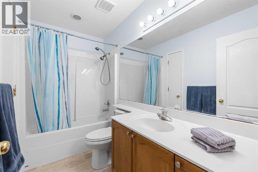 62 Canoe Circle Sw, Airdrie, Alberta  T4B 2L6 - Photo 27 - A2271935