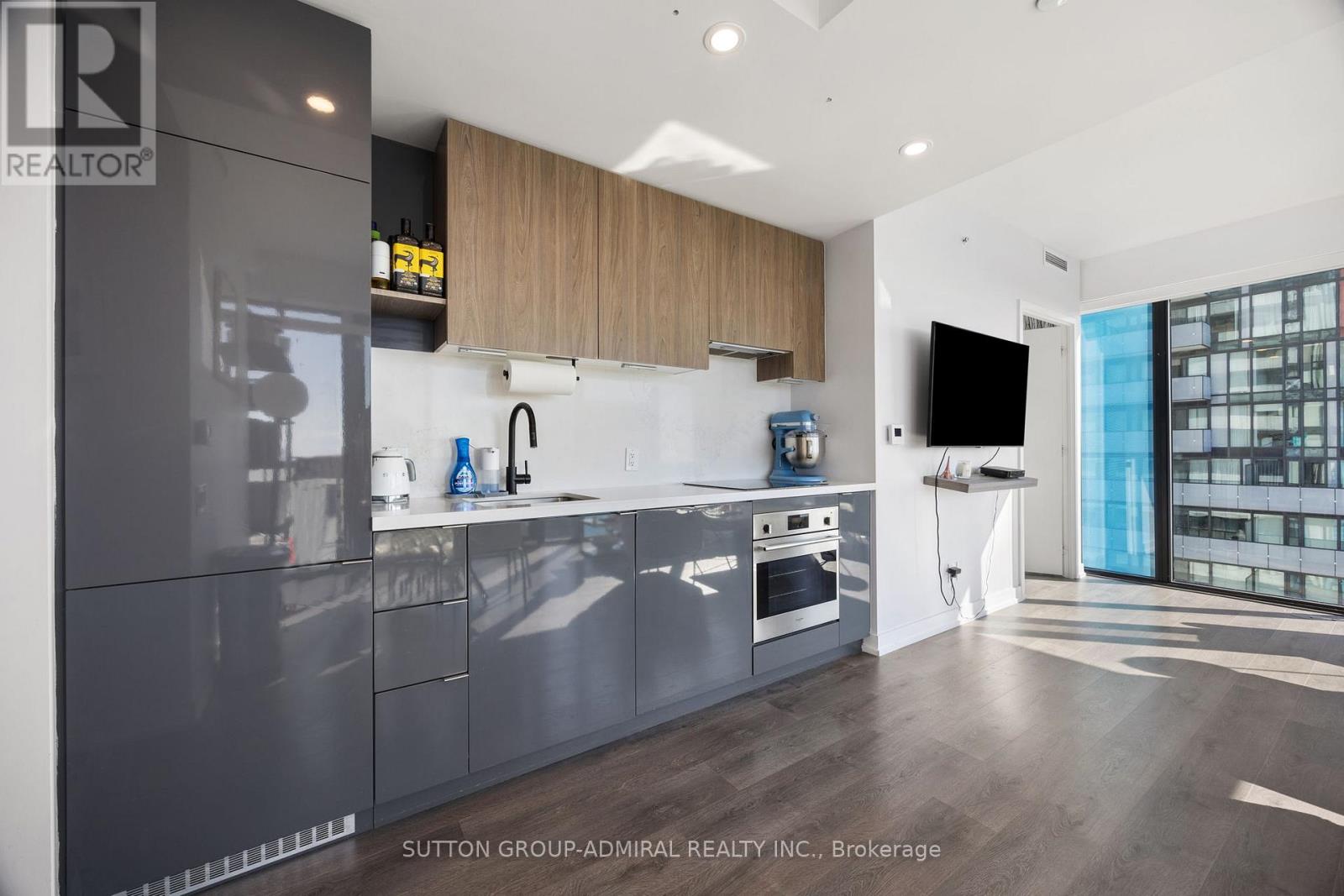 3309 - 161 Roehampton Avenue, Toronto, Ontario  M4P 0C8 - Photo 12 - C12580086