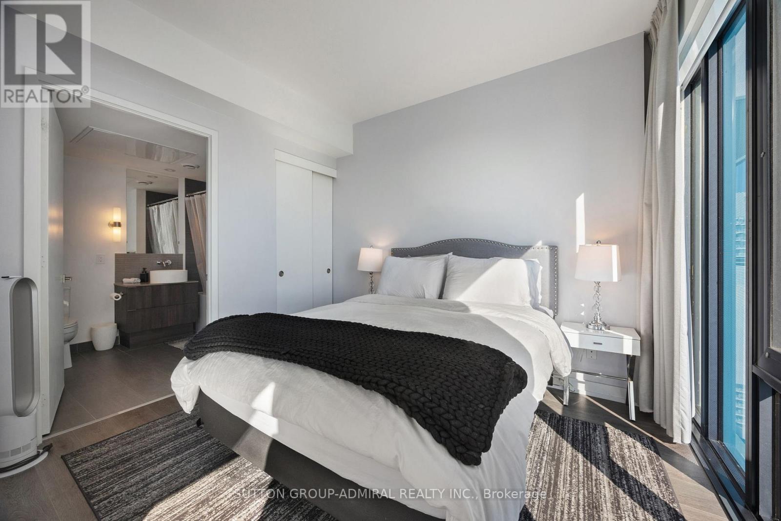 3309 - 161 Roehampton Avenue, Toronto, Ontario  M4P 0C8 - Photo 13 - C12580086