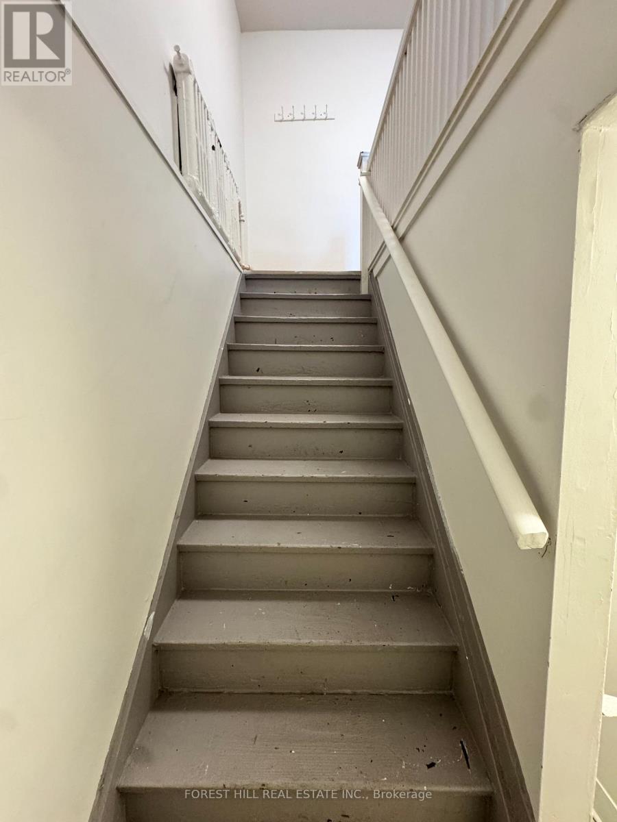 2 - 1077 BATHURST STREET, Toronto, Ontario